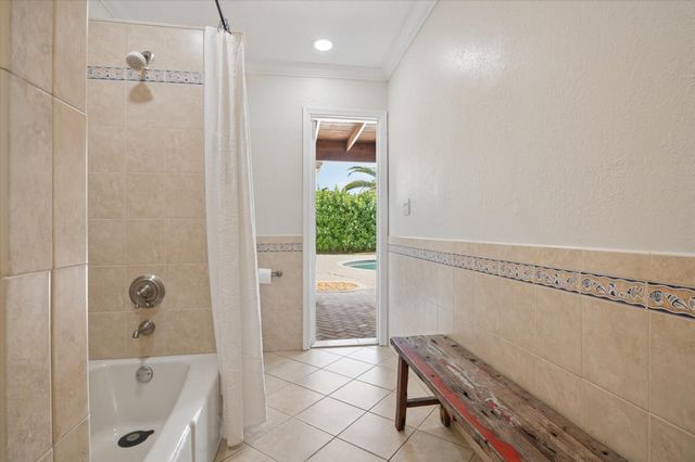 10920 NW 17th Place, Coral Springs, FL 33071