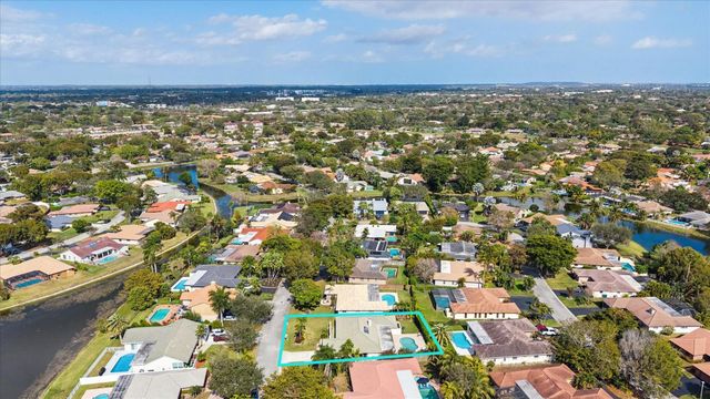 10920 NW 17th Place, Coral Springs, FL 33071