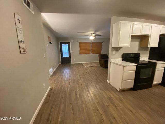 314 W PHOENIX Avenue, Eloy, AZ 85131