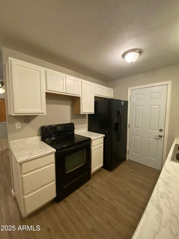 314 W PHOENIX Avenue, Eloy, AZ 85131