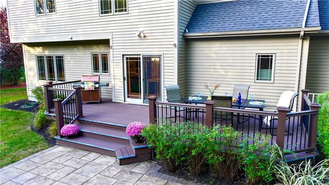 259 Lasalle Dr Drive, Webster, NY 14580