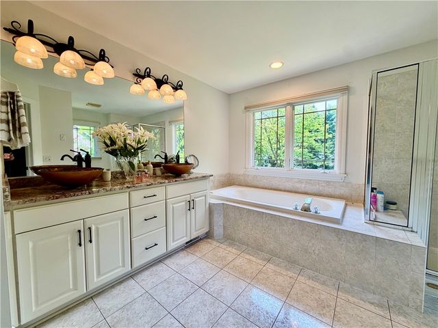 259 Lasalle Dr Drive, Webster, NY 14580