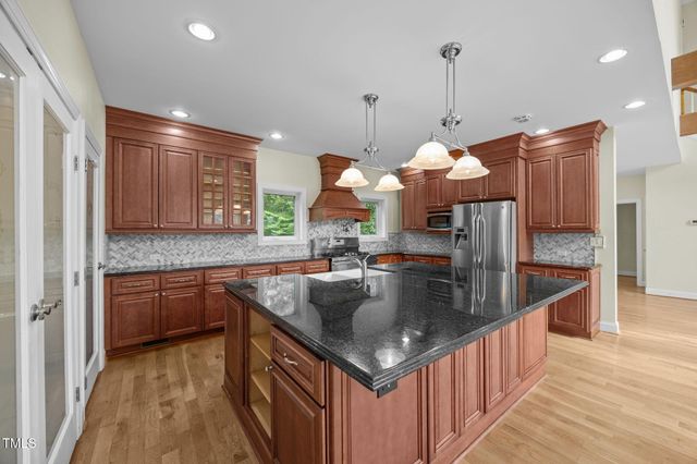 553 Waterside Drive, Yanceyville, NC 27379