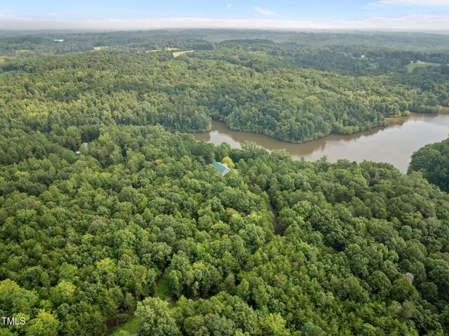 553 Waterside Drive, Yanceyville, NC 27379