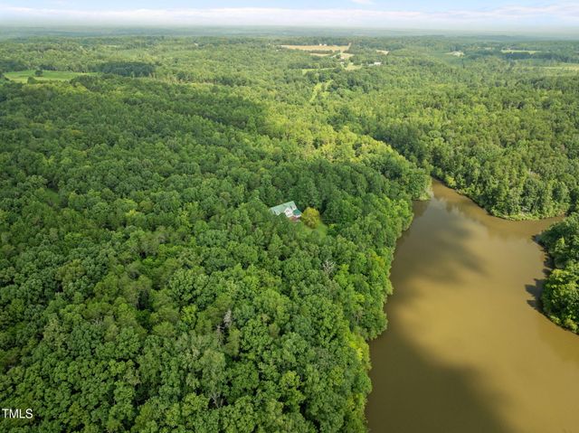 553 Waterside Drive, Yanceyville, NC 27379