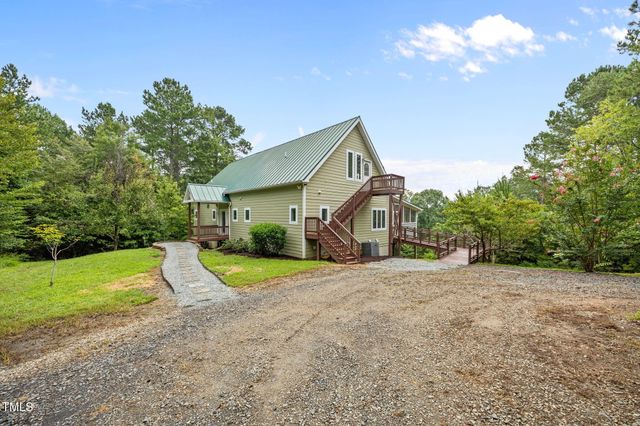 553 Waterside Drive, Yanceyville, NC 27379