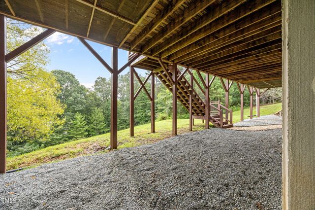 553 Waterside Drive, Yanceyville, NC 27379