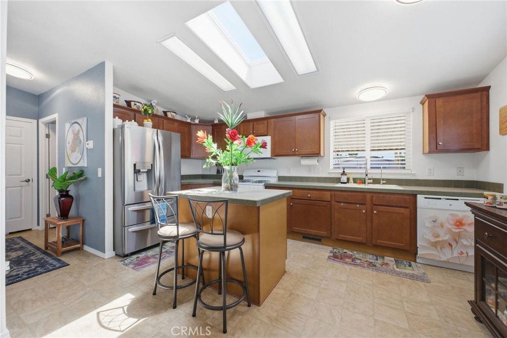 Image 15 of property listing at 10320 Calimesa Boulevard 73, Calimesa, CA 92320