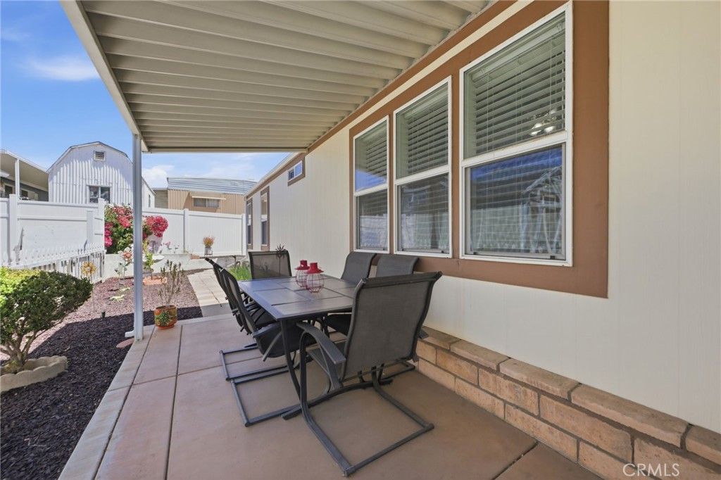 Image 7 of property listing at 10320 Calimesa Boulevard 73, Calimesa, CA 92320