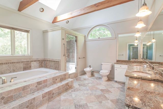 26 Stetson Shrine Ln, Norwell, MA 02061