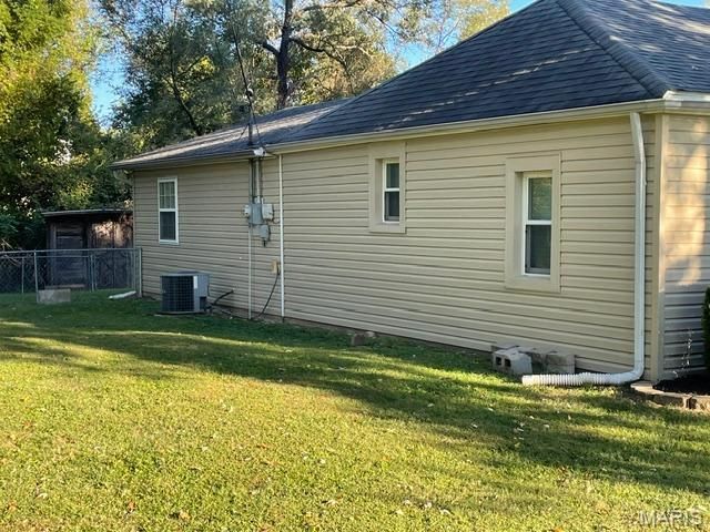 49 N Lincoln Avenue, Cottage Hills, IL 62018