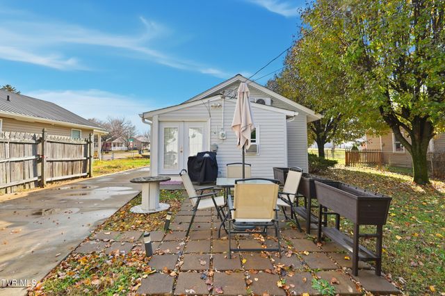 1010 Borden Street, Kingsport, TN 37664