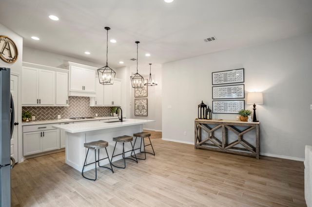 334 Topper Pines Drive, Montgomery, TX 77316