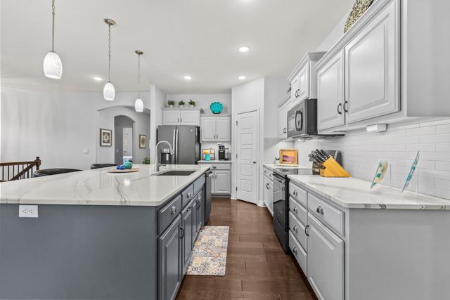 23 LILAC Circle, Council Bluffs, IA 51503