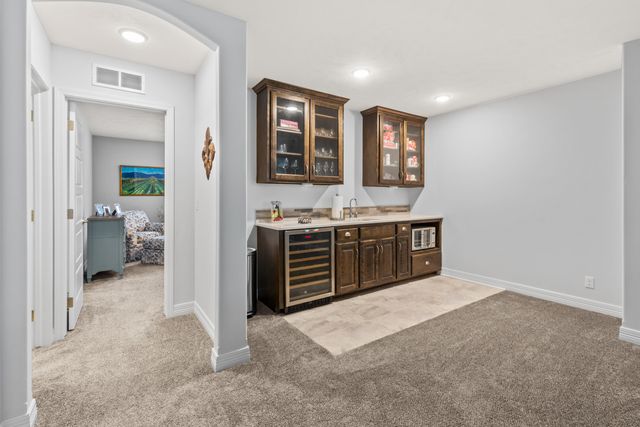 23 LILAC Circle, Council Bluffs, IA 51503