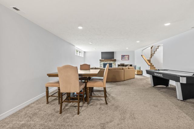 23 LILAC Circle, Council Bluffs, IA 51503
