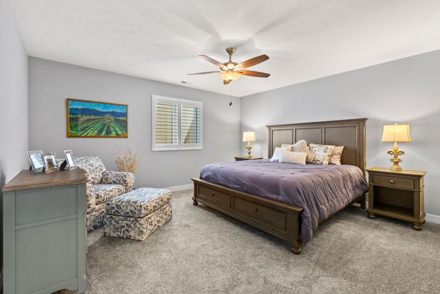 23 LILAC Circle, Council Bluffs, IA 51503