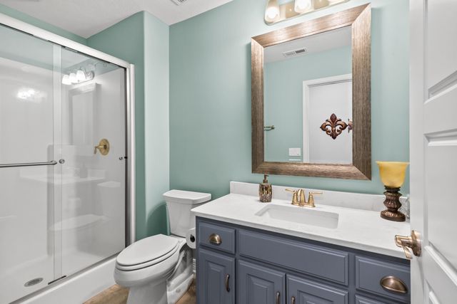 23 LILAC Circle, Council Bluffs, IA 51503