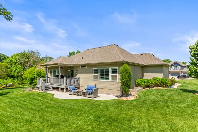 23 LILAC Circle, Council Bluffs, IA 51503