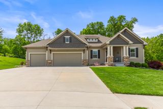 23 LILAC Circle, Council Bluffs, IA 51503