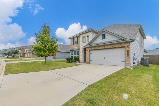 7820 Dominik Drive, Temple, TX 76502