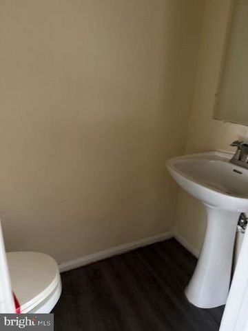 6813 MILLTOWN CT, District Heights, MD 20747