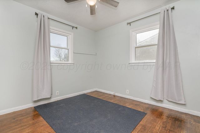 2235 N Nelson Street, Pampa, TX 79065