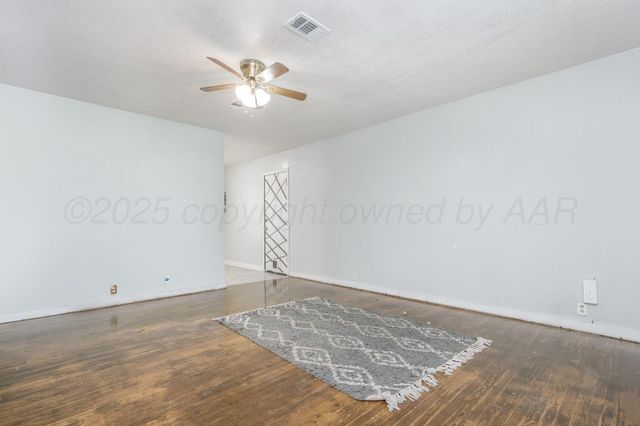 2235 N Nelson Street, Pampa, TX 79065