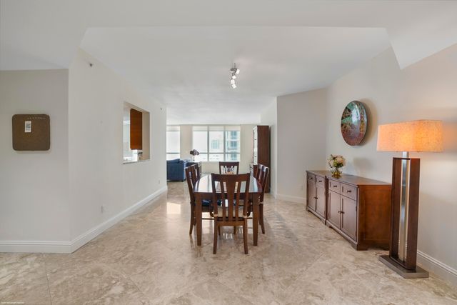 3800 N Ocean Drive 1450, Singer Island, FL 33404