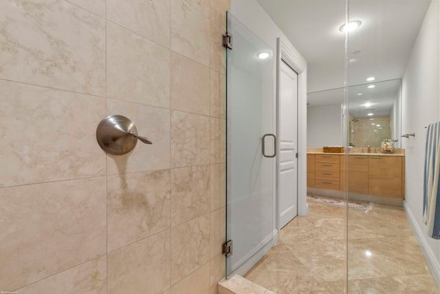 3800 N Ocean Drive 1450, Singer Island, FL 33404