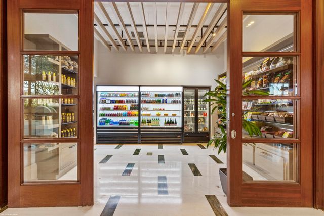 3800 N Ocean Drive 1450, Singer Island, FL 33404