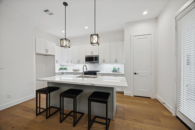 1848 W Tidwell Road, Houston, TX 77091