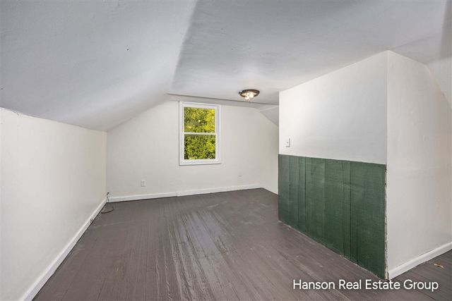 1413 Kingsley Street, Muskegon, MI 49442