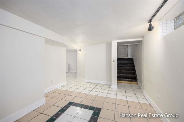 1413 Kingsley Street, Muskegon, MI 49442