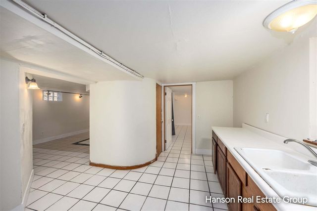 1413 Kingsley Street, Muskegon, MI 49442