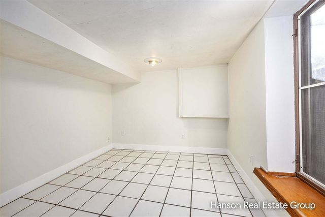1413 Kingsley Street, Muskegon, MI 49442