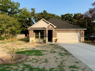 1093 Oak Ridge Drive, Oak Ridge, TX 75160