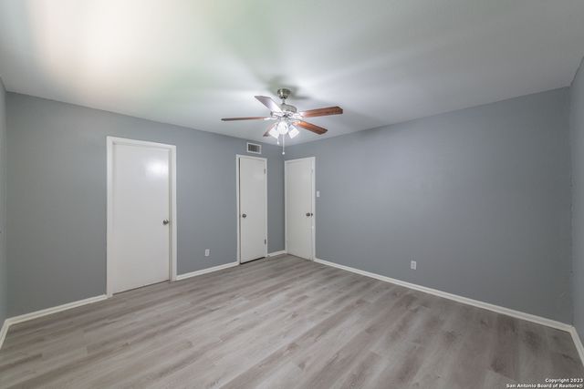 423 E DEWEY PL HOUSE, San Antonio, TX 78212