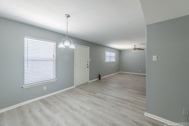 423 E DEWEY PL HOUSE, San Antonio, TX 78212