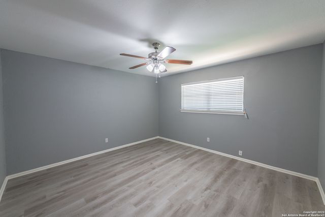 423 E DEWEY PL HOUSE, San Antonio, TX 78212
