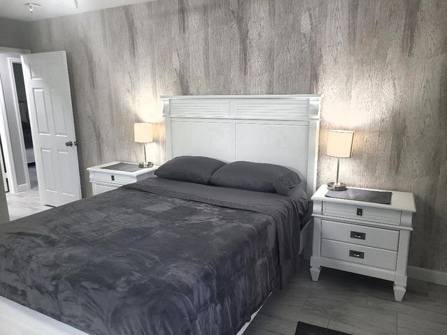 511 W Pine Street B, Lantana, FL 33462