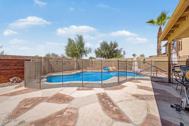 8552 W PURDUE Avenue, Peoria, AZ 85345