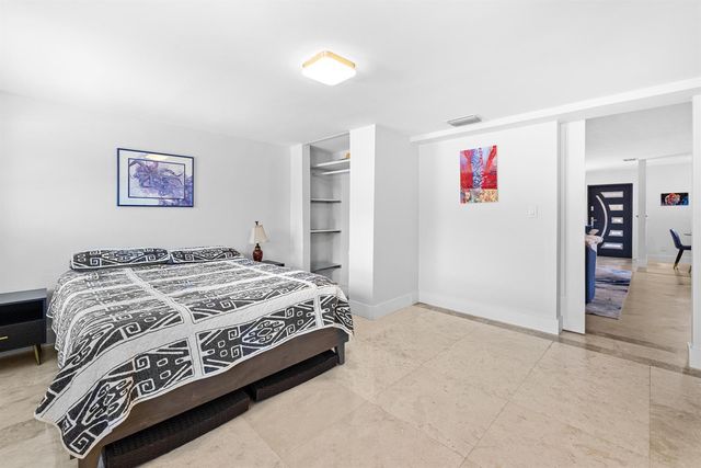 5041 NE 24th Avenue, Lighthouse Point, FL 33064