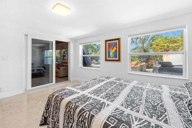 5041 NE 24th Avenue, Lighthouse Point, FL 33064