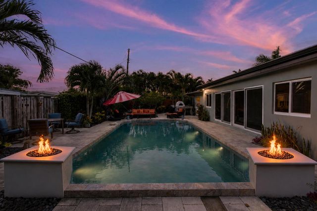 5041 NE 24th Avenue, Lighthouse Point, FL 33064