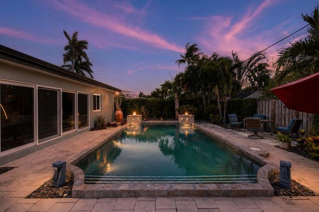 5041 NE 24th Avenue, Lighthouse Point, FL 33064