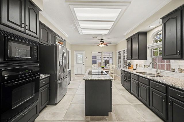 20811 Autumn Redwood Way, Cypress, TX 77433