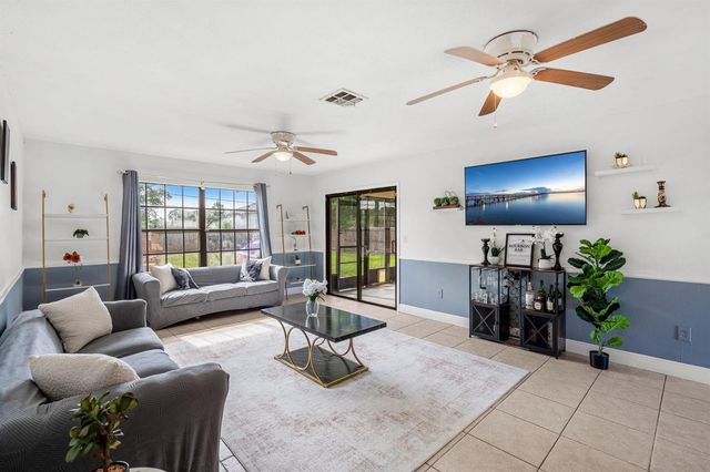 950 SE Taft Ave Avenue, Palm Bay, FL 32909