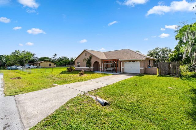 950 SE Taft Ave Avenue, Palm Bay, FL 32909