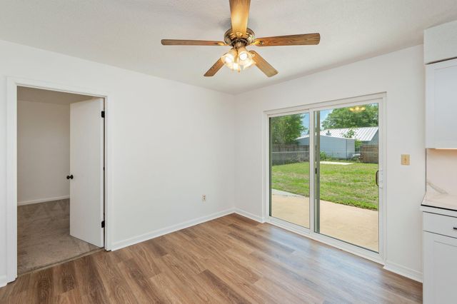 1416 S Palm Boulevard, Niceville, FL 32578
